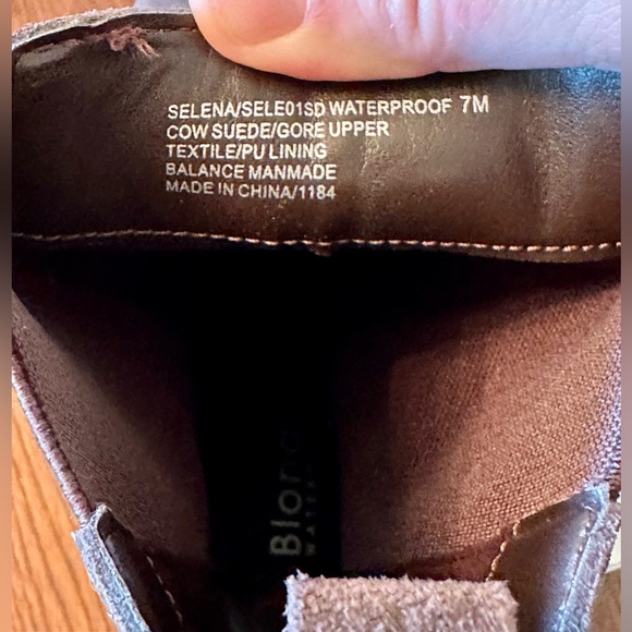 NWOT!🤩Blondo!❄️”Selena”Waterproof/cow suede/mid calf/block heel/size-7 - Picture 12 of 12